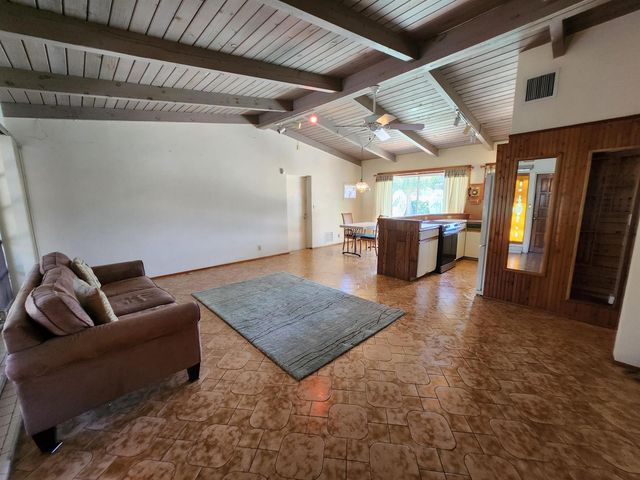 111 SE 7th Street, Pompano Beach, FL 33060