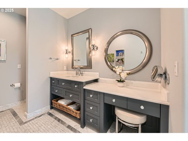 34560 Ne WILSONVILLE Rd, Newberg, OR 97132