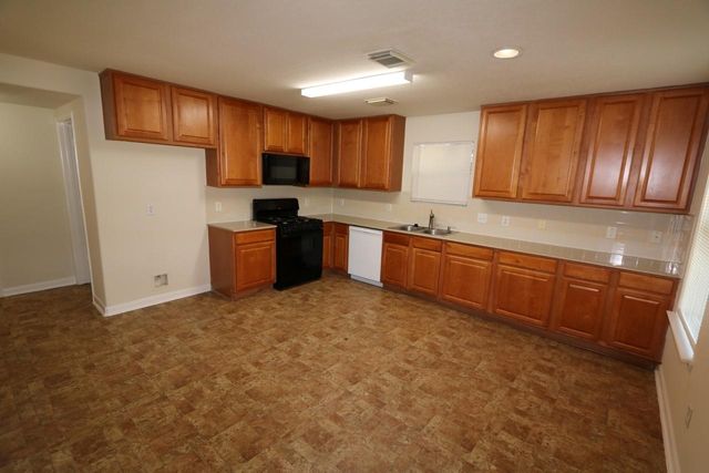 15611 Leeds Lane, Houston, TX 77083