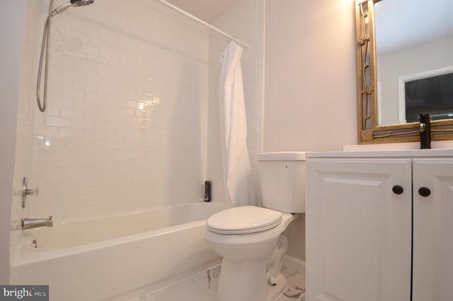 1826 EDGEWOOD PL, Clementon, NJ 08021