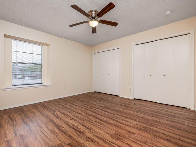 706 Rollingway DR B, Round Rock, TX 78681