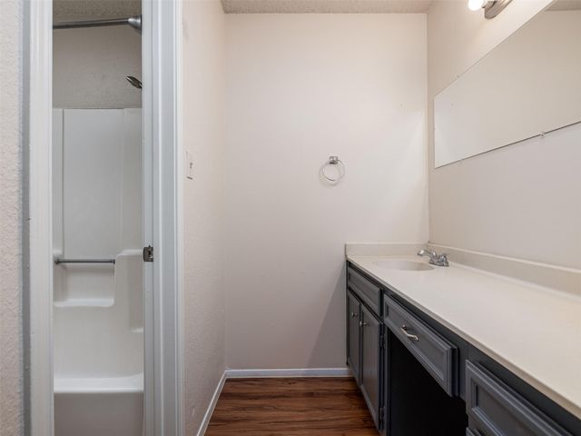 706 Rollingway DR B, Round Rock, TX 78681