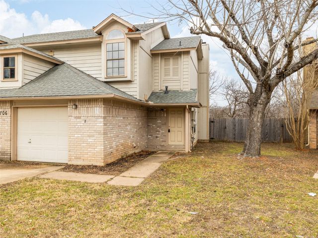 706 Rollingway DR B, Round Rock, TX 78681