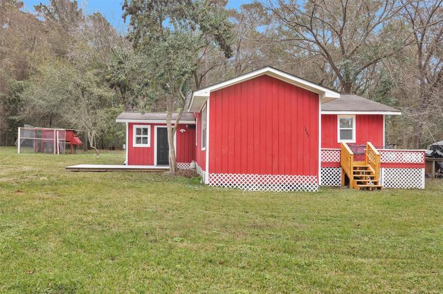 1607 E Pine Lake Circle, Conroe, TX 77316