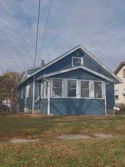 1622 Latham Street, Rockford, IL 61103