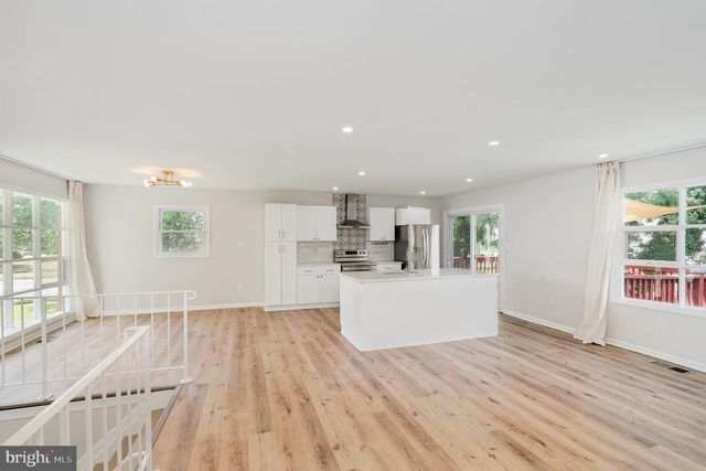 9526 FORT FOOTE RD, Fort Washington, MD 20744