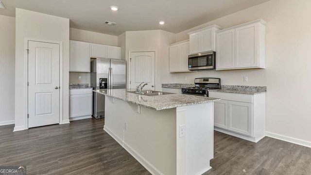 5443 Brightwater Street, College Park, GA 30349