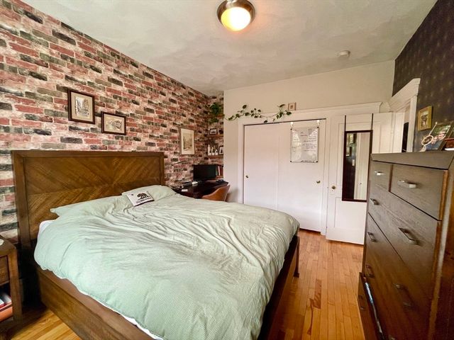 164 Strathmore Rd 12, Boston, MA 02135