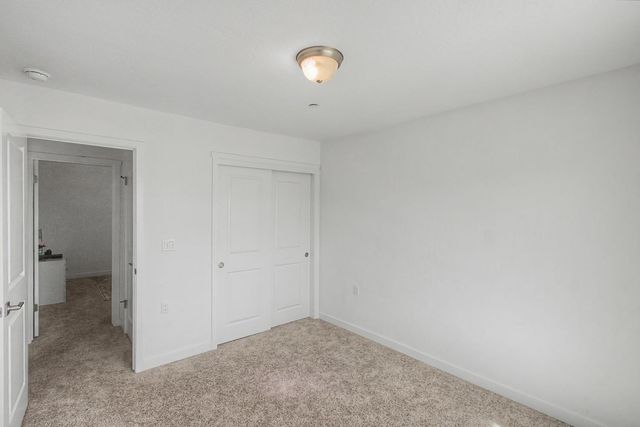 1183 Ponderosa Way W, Madera, CA 93636