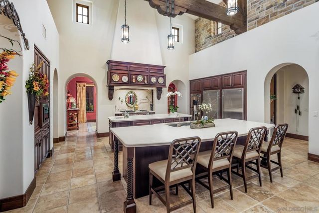 18669 Via Catania, Rancho Santa Fe, CA 92091