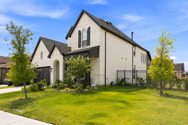 6817 Tadpole Trail, Mckinney, TX 75071