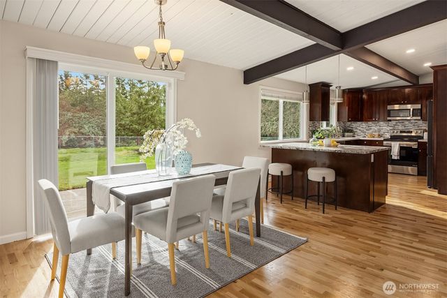 22709 SE 16th Street, Sammamish, WA 98075