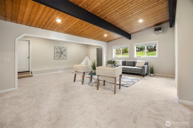 22709 SE 16th Street, Sammamish, WA 98075