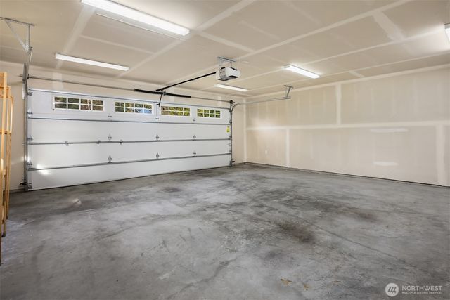 22709 SE 16th Street, Sammamish, WA 98075