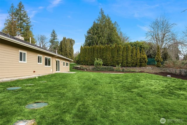 22709 SE 16th Street, Sammamish, WA 98075