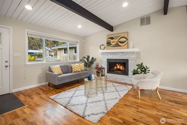 22709 SE 16th Street, Sammamish, WA 98075