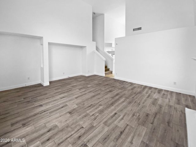 10933 W VISTA Avenue, Glendale, AZ 85307