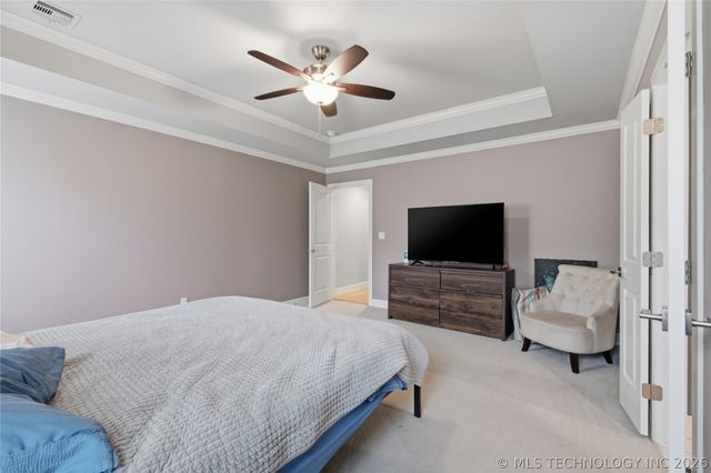 8627 E 104th Street N, Owasso, OK 74055
