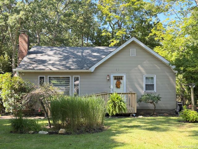 304 Dare Road, Selden, NY 11784