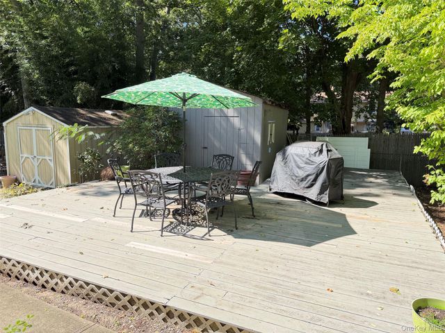 304 Dare Road, Selden, NY 11784