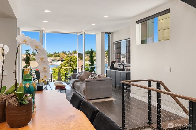 2804 Fairview Avenue E, Seattle, WA 98102