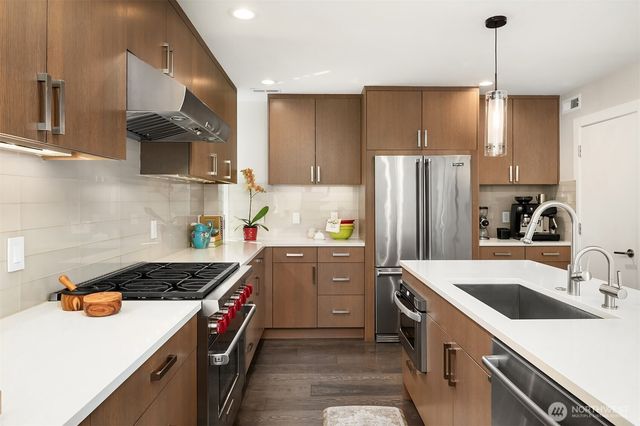 2804 Fairview Avenue E, Seattle, WA 98102