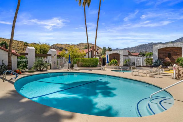 2262 S Linden Way B, Palm Springs, CA 92264