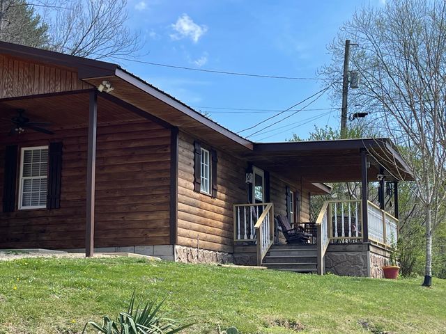 912 S Ky 3438, Cannon, KY 40923