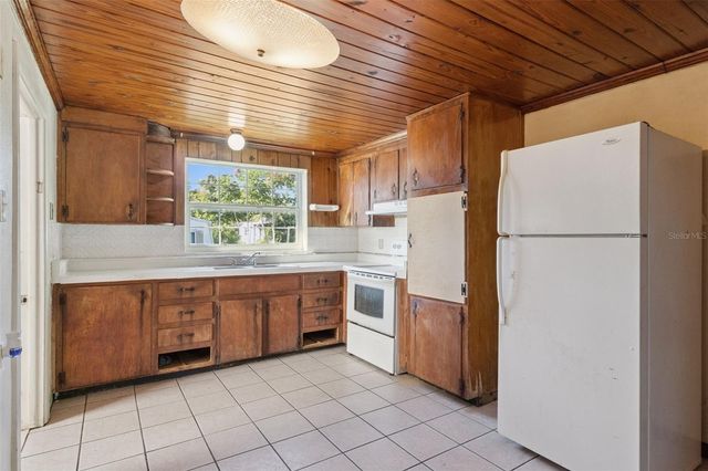 410 STILL STREET, Kissimmee, FL 34744