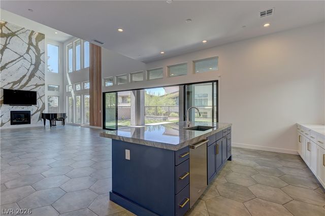 10740 Steel Ridge Court, Las Vegas, NV 89135