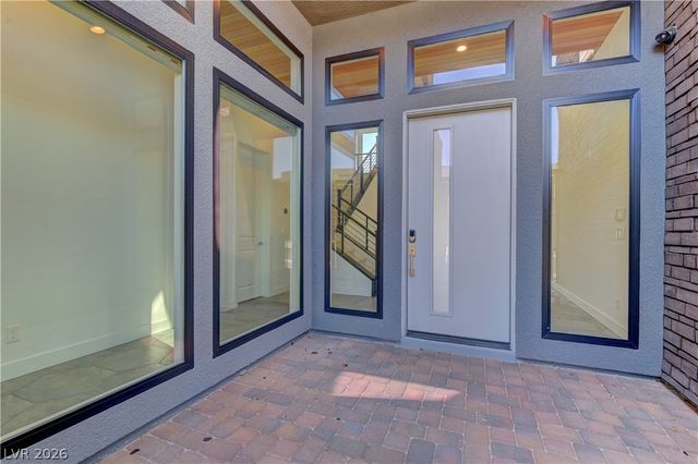 10740 Steel Ridge Court, Las Vegas, NV 89135