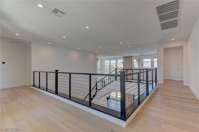 10740 Steel Ridge Court, Las Vegas, NV 89135