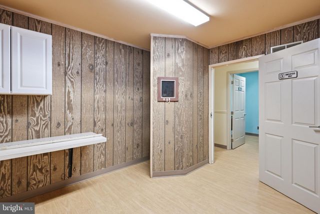 222 GIBBSBORO RD, Clementon, NJ 08021