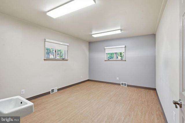 222 GIBBSBORO RD, Clementon, NJ 08021