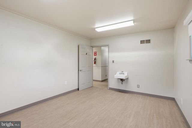 222 GIBBSBORO RD, Clementon, NJ 08021