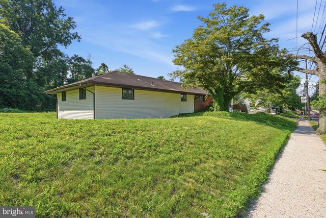 222 GIBBSBORO RD, Clementon, NJ 08021
