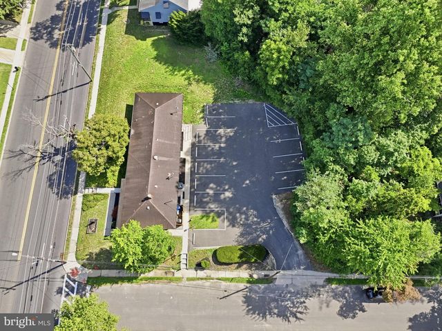 222 GIBBSBORO RD, Clementon, NJ 08021