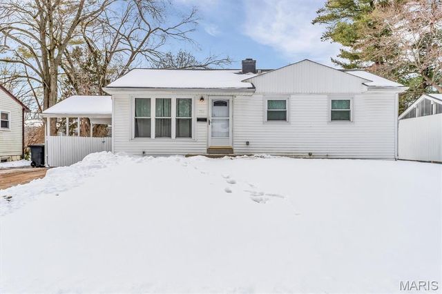 720 Babler Drive, Florissant, MO 63031