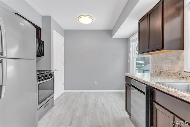 720 Babler Drive, Florissant, MO 63031