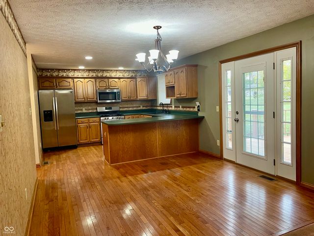 4096 E County Road 601 S, Clayton, IN 46118