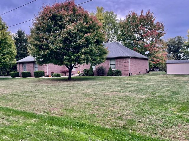 4096 E County Road 601 S, Clayton, IN 46118