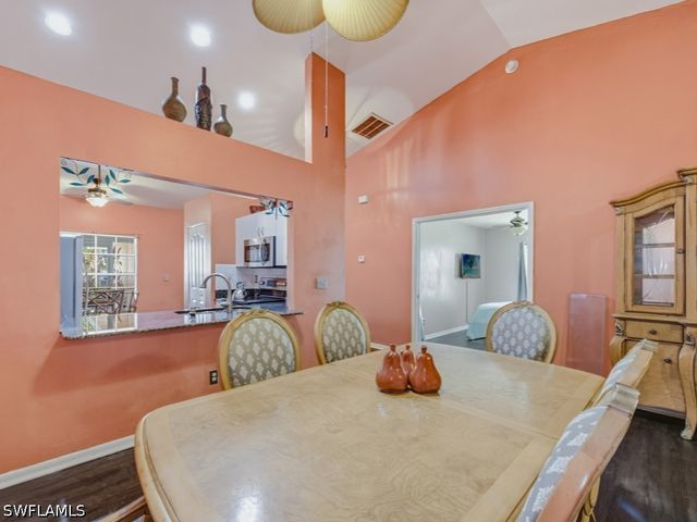 510 Saint Andrews BLVD 16, Naples, FL 34113