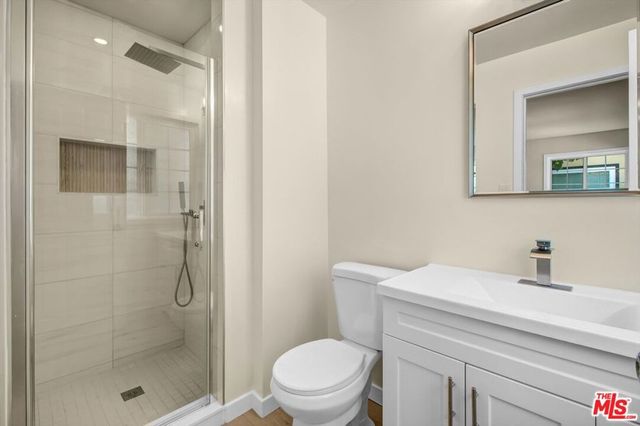 22157 Archwood Street, Woodland Hills, CA 91303