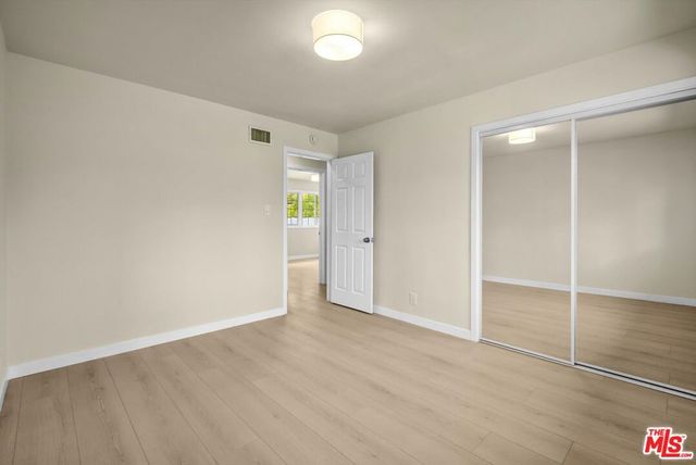 22157 Archwood Street, Woodland Hills, CA 91303