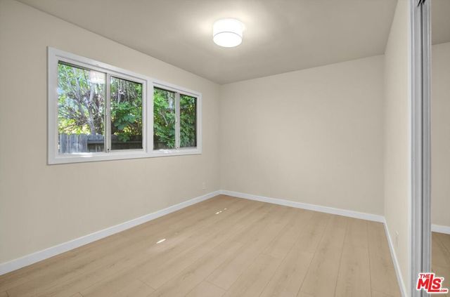 22157 Archwood Street, Woodland Hills, CA 91303