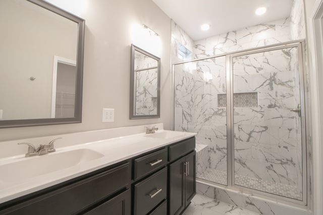 2114 Ireland Way, Clarksville, TN 37042