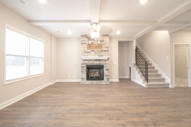 2114 Ireland Way, Clarksville, TN 37042