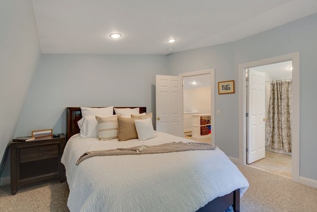 17 Nash Road, Acton, MA 01720