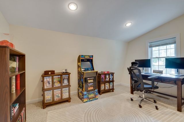17 Nash Road, Acton, MA 01720