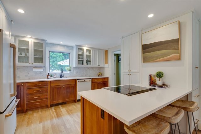 17 Nash Road, Acton, MA 01720
